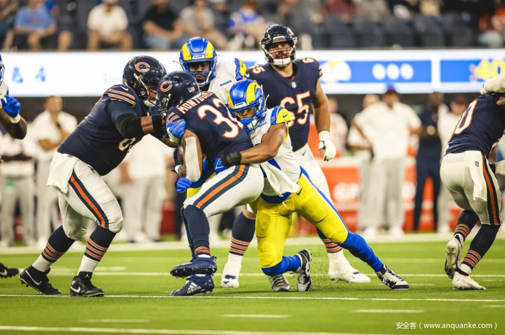 替补上阵，国米两位小将斯皮纳塞和博沃上演一线队首秀